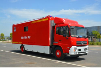 使用違章電器致宿舍著火，消防車(chē)速來(lái)救援