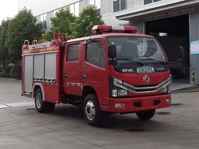 東風(fēng)2.5噸泡沫消防車(chē)（國(guó)六）