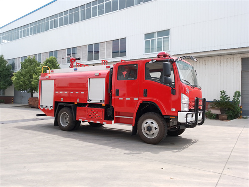慶鈴3.5噸水罐消防車(chē)（四驅(qū)）